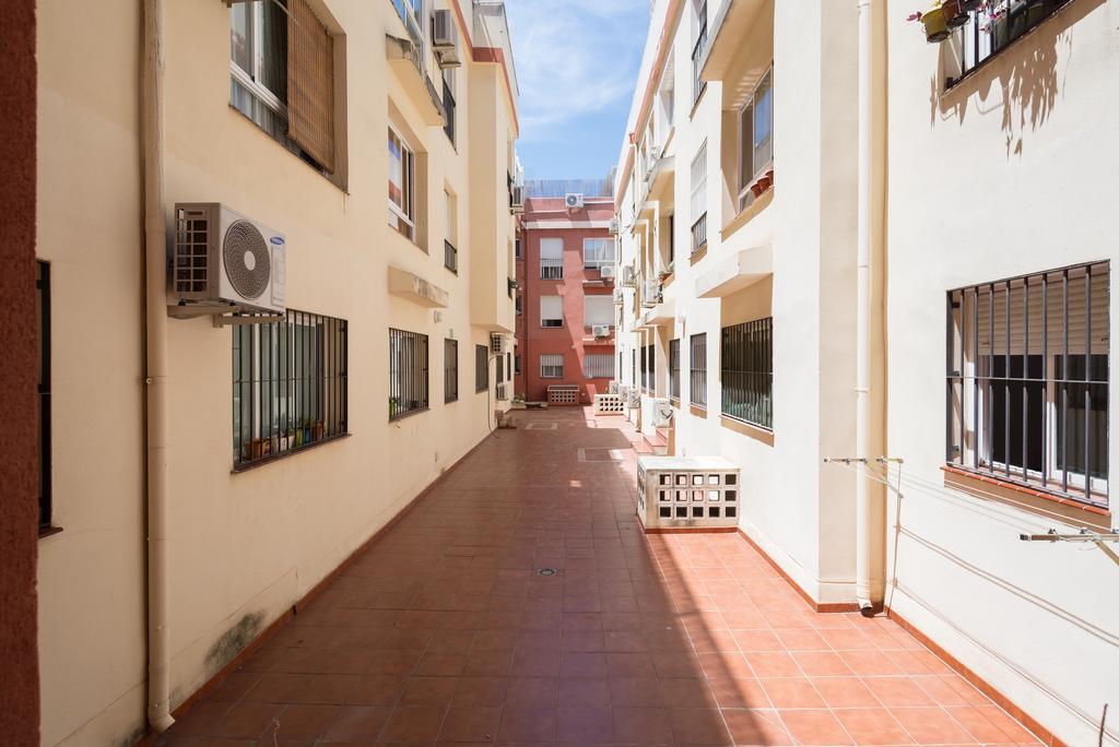 Malagasuite City Center Ollerias Εξωτερικό φωτογραφία